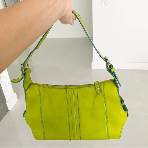 Kenneth Cole Reaction Neon Handbag - Picture 1 of 7